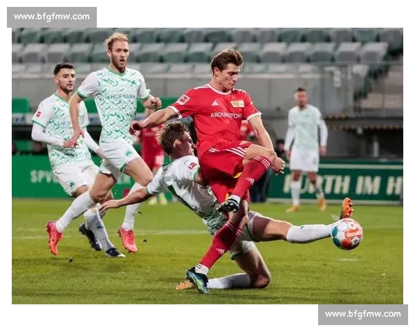 高清足球赛事直播APP下载指南畅享全球赛场精彩即时比分数据分析权威解说 - 副本 (20) - 副本 - 副本 - 副本 - 副本 - 副本 - 副本